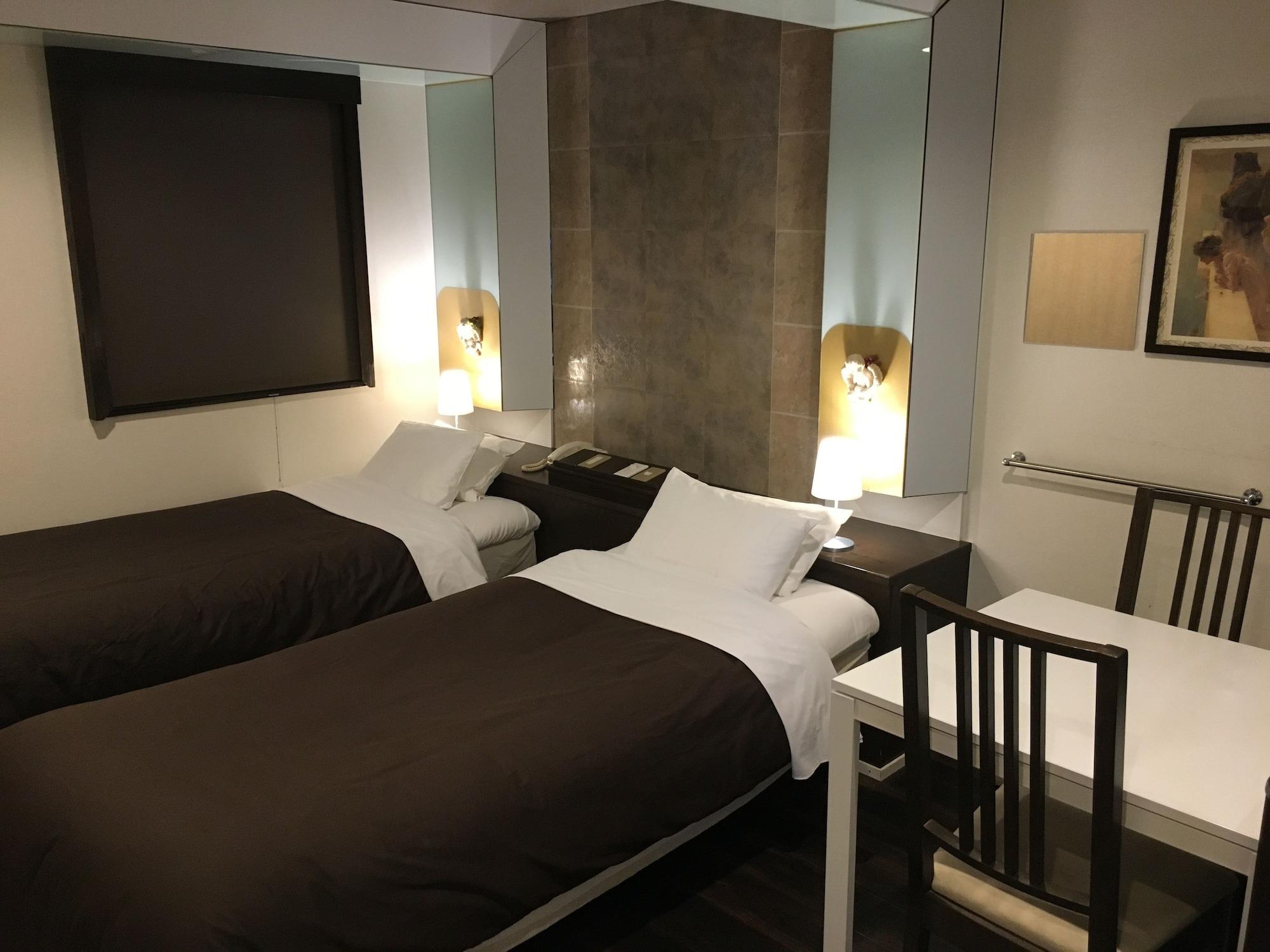 ビジネスインホテルプラザ21大阪京橋 Osaka Exterior foto