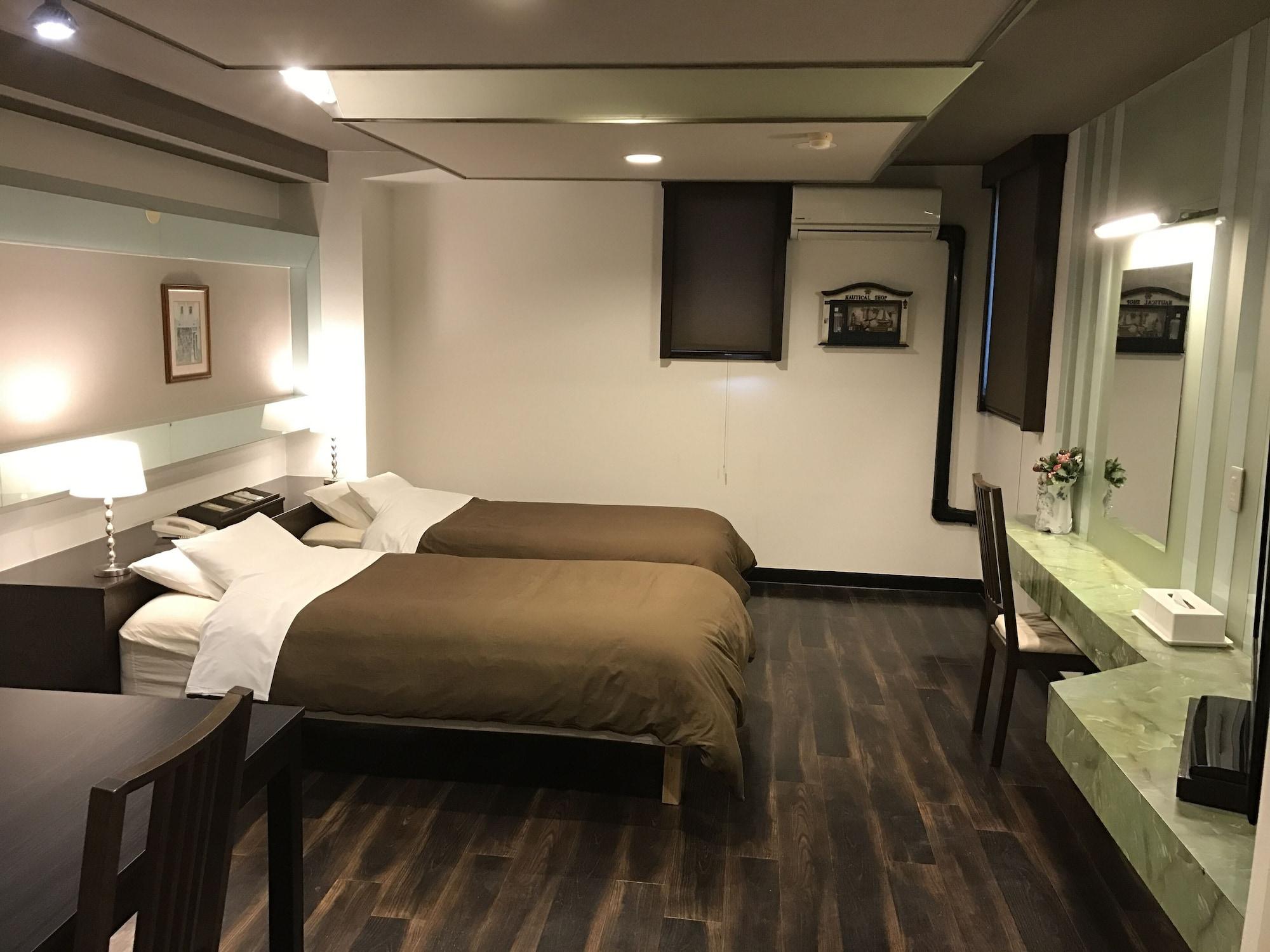 ビジネスインホテルプラザ21大阪京橋 Osaka Exterior foto