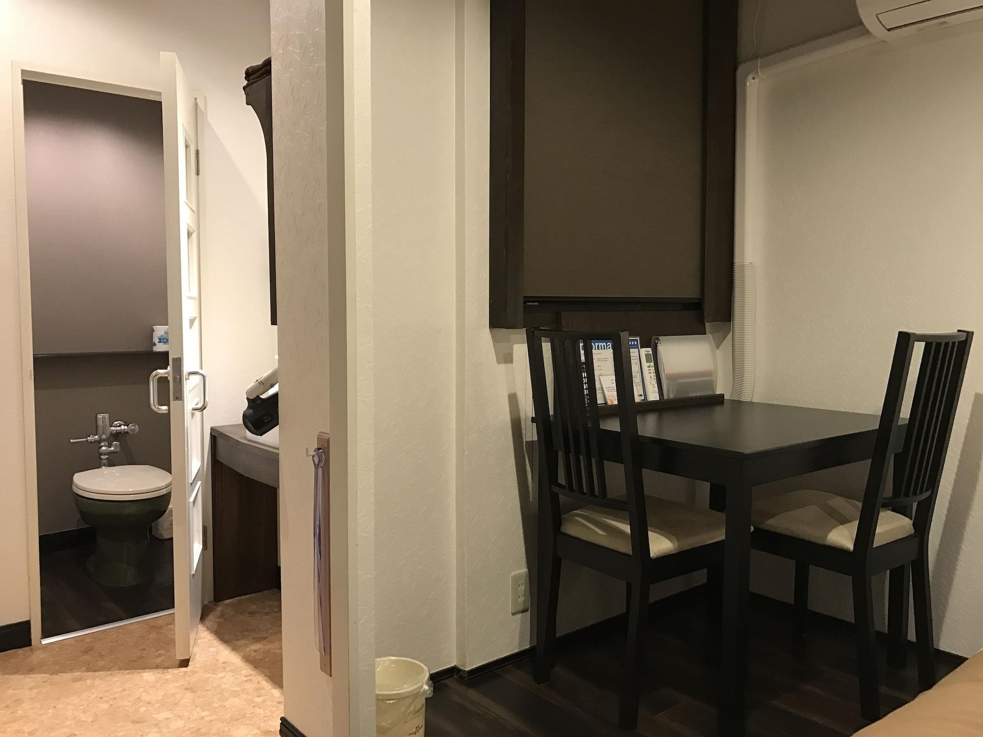 ビジネスインホテルプラザ21大阪京橋 Osaka Exterior foto