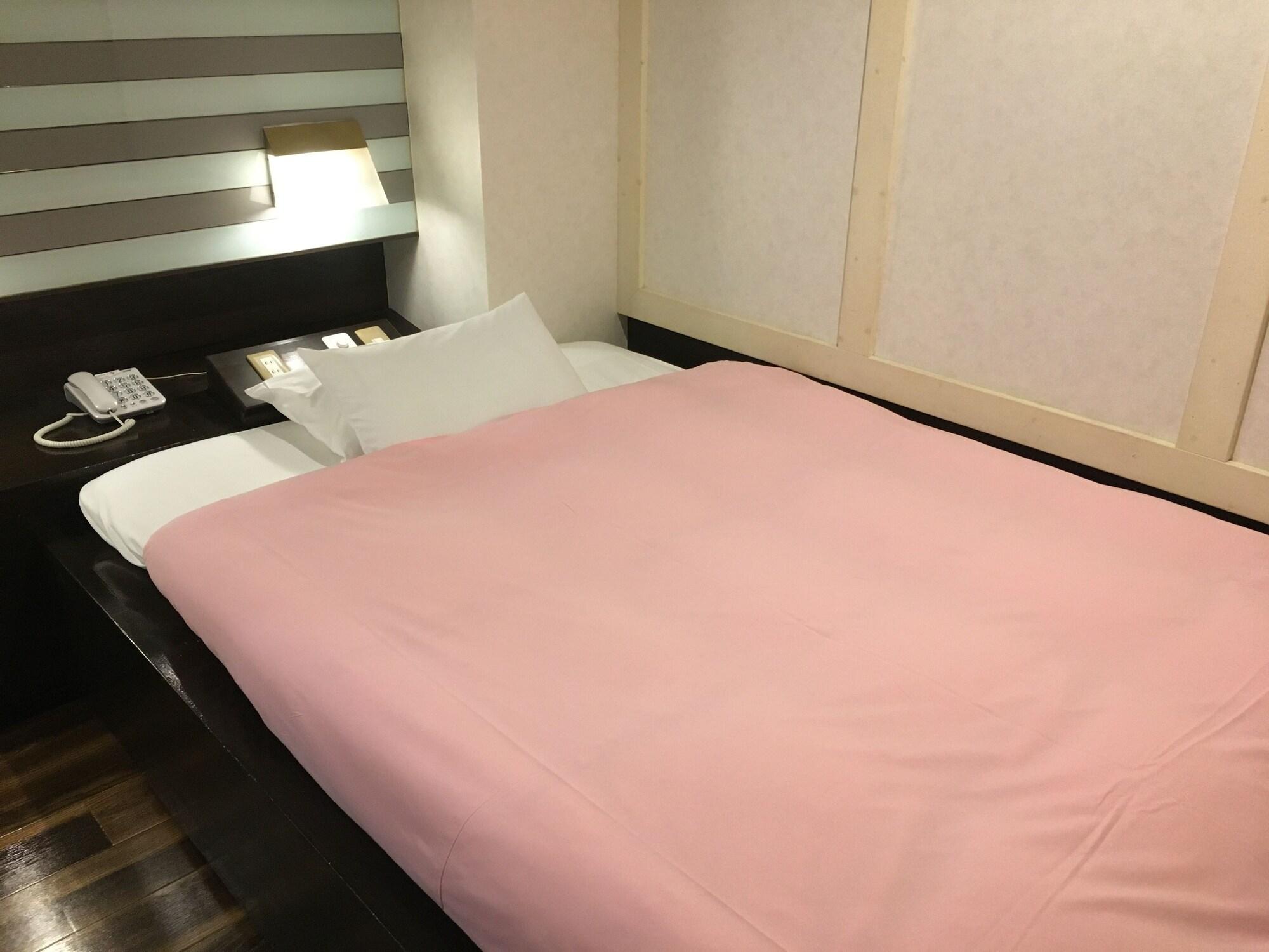 ビジネスインホテルプラザ21大阪京橋 Osaka Exterior foto